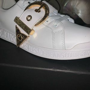 Size 7 1/2 Versace tennis shoes all white
